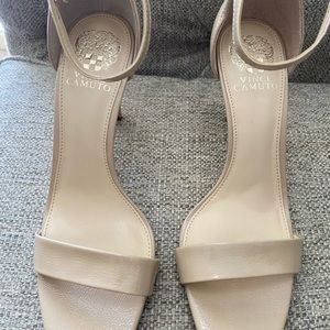 Nude patent leather sandals